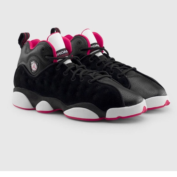 New Nike Grade School Jumpman Team 2 Jordan sneakers - Picture 13 of 14